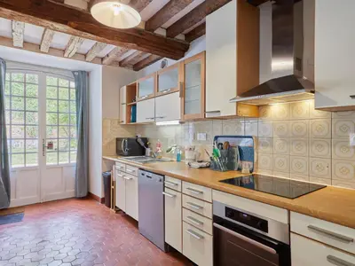 Cuisine ou kitchenette dans l'établissement Holiday Home Le Pressoir de la laize by Interhome