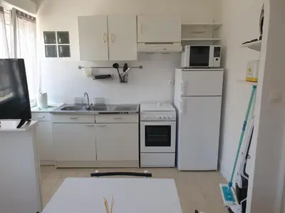 Cuisine ou kitchenette dans l'établissement L'escapade 12 personnes 6 chambres