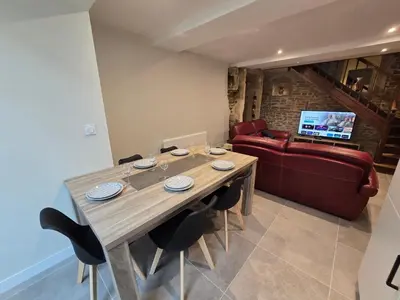 Télévision ou salle de divertissement dans l'établissement Saturne - SILS , 4 Bedrooms and 2 Bathrooms