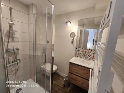 Salle de bains dans l'établissement Saturne - SILS , 4 Bedrooms and 2 Bathrooms