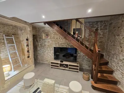 Télévision ou salle de divertissement dans l'établissement Saturne - SILS , 4 Bedrooms and 2 Bathrooms