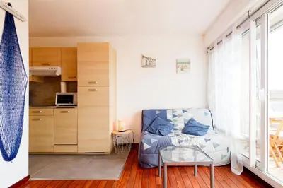 Cuisine ou kitchenette dans l'établissement L'Essart Bleu - En bord de plage