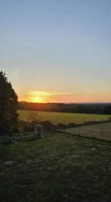 Lever ou coucher de soleil vu de la maison de vacances ou à proximité