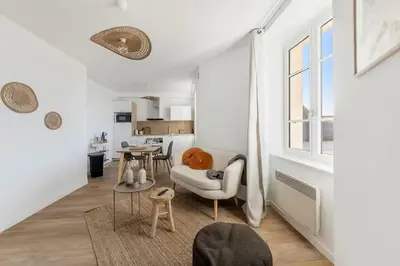 Cuisine ou kitchenette dans l'établissement Bord de l'Eau 4