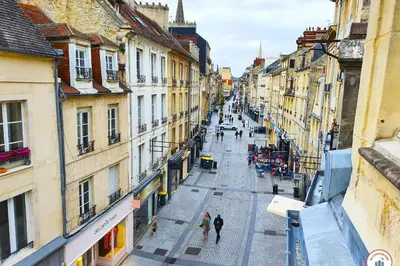 Quartier de l'appartement ou autre quartier proche