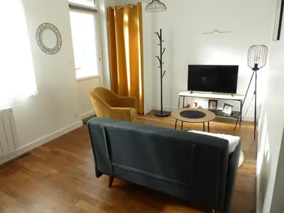 Télévision ou salle de divertissement dans l'établissement Appartement cozy