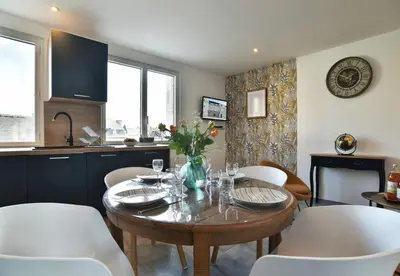 Cuisine ou kitchenette dans l'établissement La Plage du Petit Port