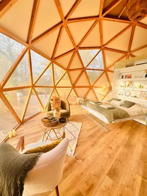 Coin salon dans l'établissement La bulle d'Ostara