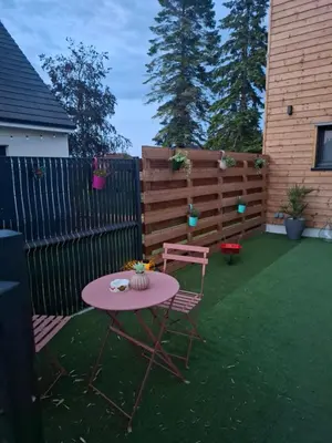 Jardin de l'établissement Maisonnette Rétro Loc