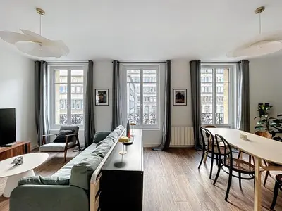Coin salon dans l'établissement Le Nid Caennais