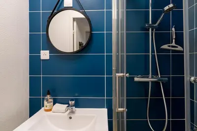 Salle de bains dans l'établissement Joli studio proche tram & université