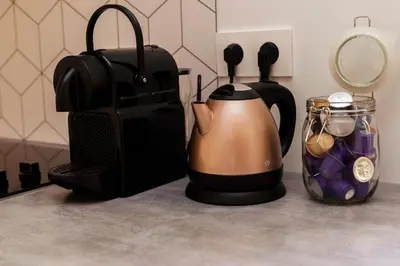 Plateau bouilloire dans l'établissement Appartement au coeur du Vaugueux