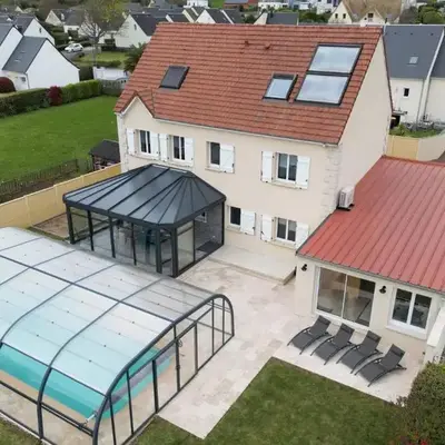 5 Bedroom Beautiful Home In Carteret