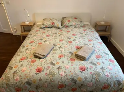 Un ou plusieurs lits dans un hébergement de l'établissement Escapade à Lion sur Mer-Plages du Débarquement