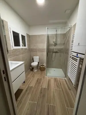 Salle de bains dans l'établissement Jolie maison pour escapade coccooning à la campagne