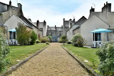 Jardin de l'établissement La Petite Jeanne