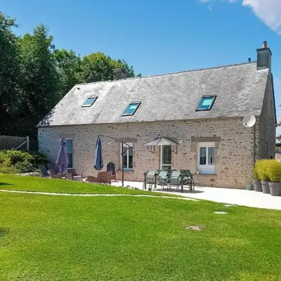 3 Bedroom Nice Home In Saint-Marcouf