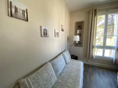 Coin salon dans l'établissement Studio lumineux Cabourg plage & commerces à pied