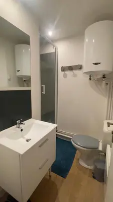 Salle de bains dans l'établissement studio en plein centre ville
