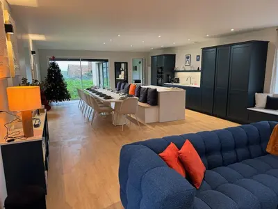 Coin salon dans l'établissement Villa Saint michel 220m2