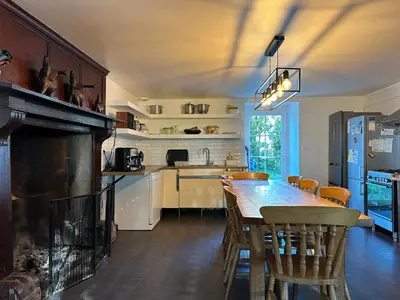 Cuisine ou kitchenette dans l'établissement Gites de la Lucerie