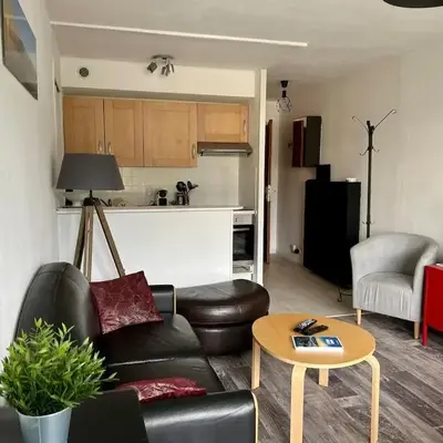 Appartement renové au calme