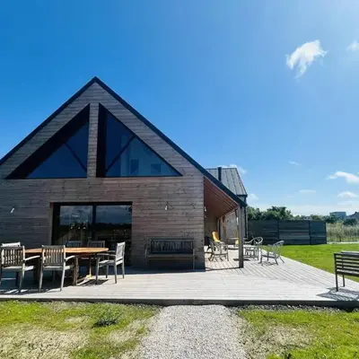 Spacious house for 4 people