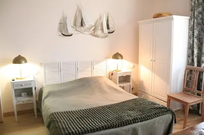Un ou plusieurs lits dans un hébergement de l'établissement LES CHAMBRES de CATHERINE