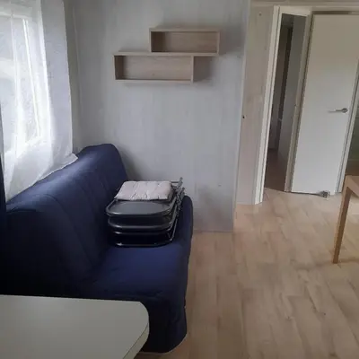 Coin salon dans l'établissement Mobilhome 4 personnes