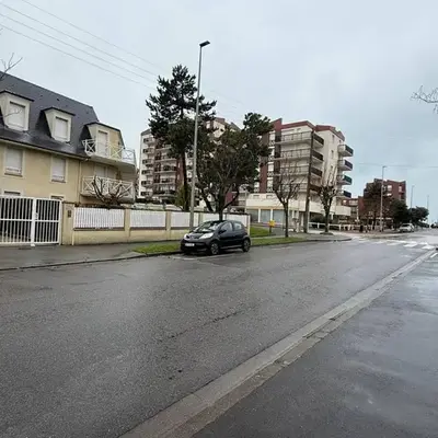 Charmant deux pièces proche de la mer avec parking privatif - FR-1-465-131