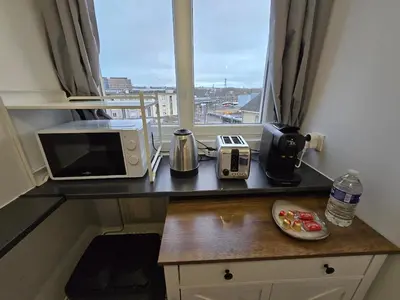 Cuisine ou kitchenette dans l'établissement Alhéna - SILS