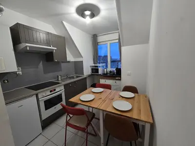Cuisine ou kitchenette dans l'établissement Alhéna - SILS