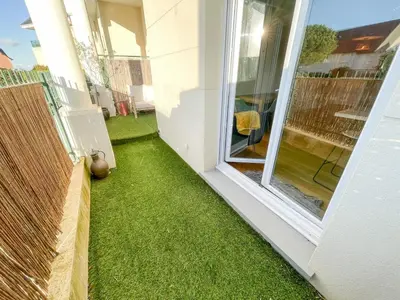Jardin de l'établissement High Standing Apartment Swimming Pool Beach 3 min away