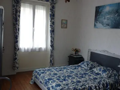 Un ou plusieurs lits dans un hébergement de l'établissement Holiday Home Schönes Haus Isigny für 6 Personen by Interhome