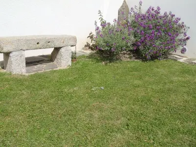 Jardin de l'établissement Holiday Home Haus Havre in Portbail by Interhome