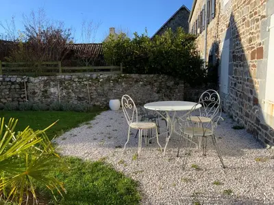 Jardin de l'établissement Gîte 50 rue de la mer