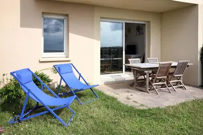 Jardin de l'établissement Le Balcon de Jersey, rdc et jardin face à la mer, Intendance Luxury Host