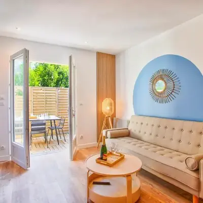 Charming little townhouse by the sea