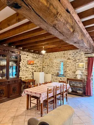 Coin salon dans l'établissement La Bergerie - Le Grand Gîte - Surtainville