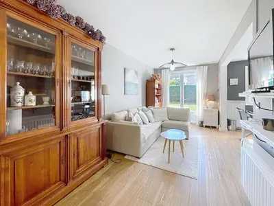Plan de l'établissement Appartement Plain-Pied avec Jardin - Proche Mer - FR-1-361-572