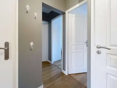 Plan de l'établissement Appartement Plain-Pied avec Jardin - Proche Mer - FR-1-361-572