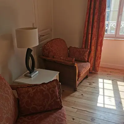 Coin salon dans l'établissement Au Coeur du Cotentin