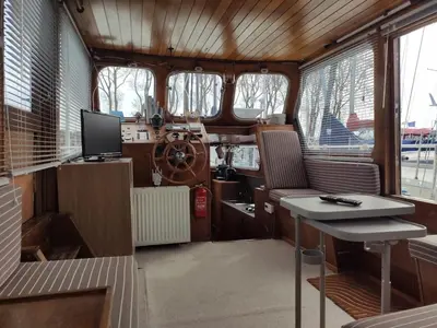 Coin salon dans l'établissement Bateau MAXENCE
