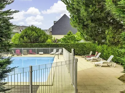 Piscine de l'établissement Apartment Les Goélands-30 by Interhome ou située à proximité