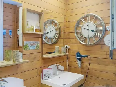 Salle de bains dans l'établissement Holiday Home Le Paradis des Fleurs by Interhome