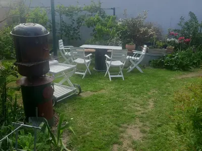Jardin de l'établissement Holiday Home Le Paradis des Fleurs by Interhome