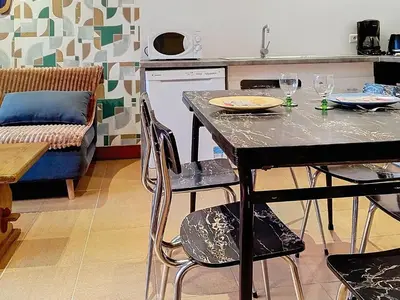 Cuisine ou kitchenette dans l'établissement Holiday Home Le Nautilus by Interhome