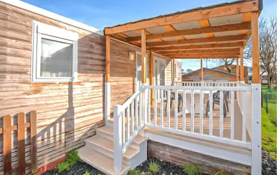 Balcon ou terrasse dans l'établissement Mobile-Home Proche Mer 400M