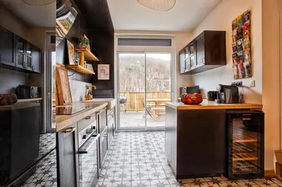 Cuisine ou kitchenette dans l'établissement L'échappée du Cotentin