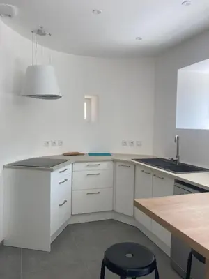 Cuisine ou kitchenette dans l'établissement Gîte Les Douets